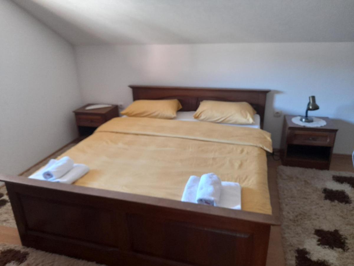 Apartman Zoran Livno Luaran gambar