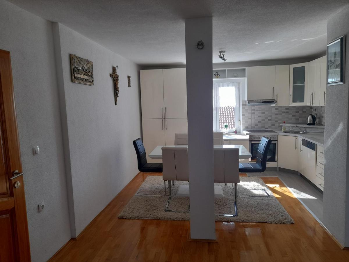 Apartman Zoran Livno Luaran gambar